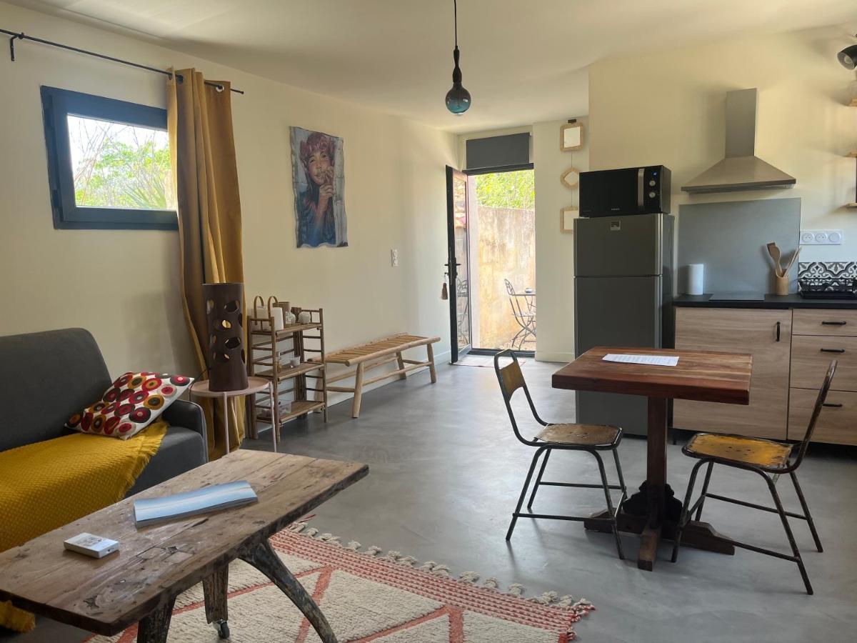 Studio Dans Les Alpilles Apartamento Fontvieille Exterior foto